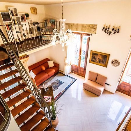 Manno 81 - Charming Historic Apartment 卡利亚里 外观 照片